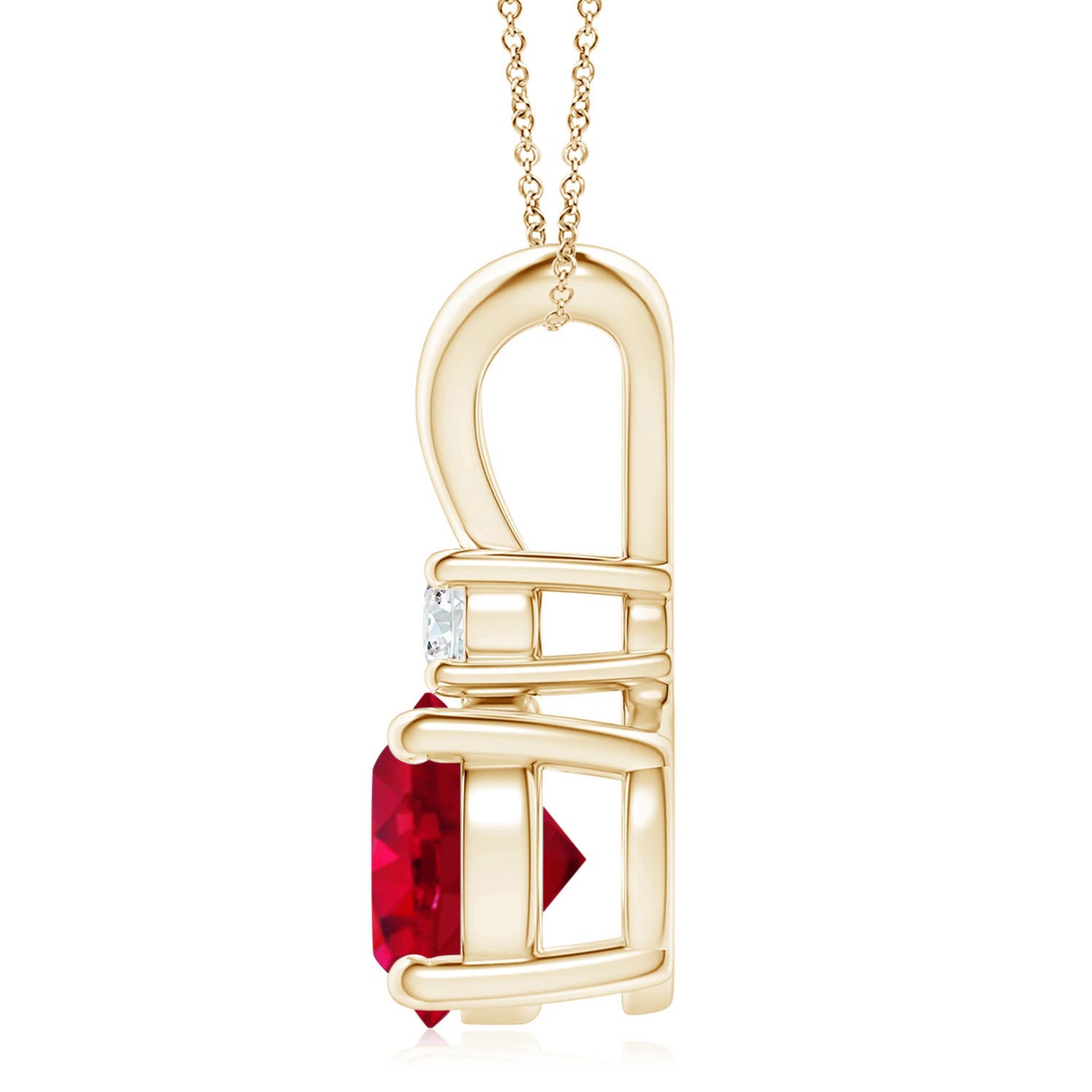 AAA - Ruby / 3.88 CT / 14 KT Yellow Gold