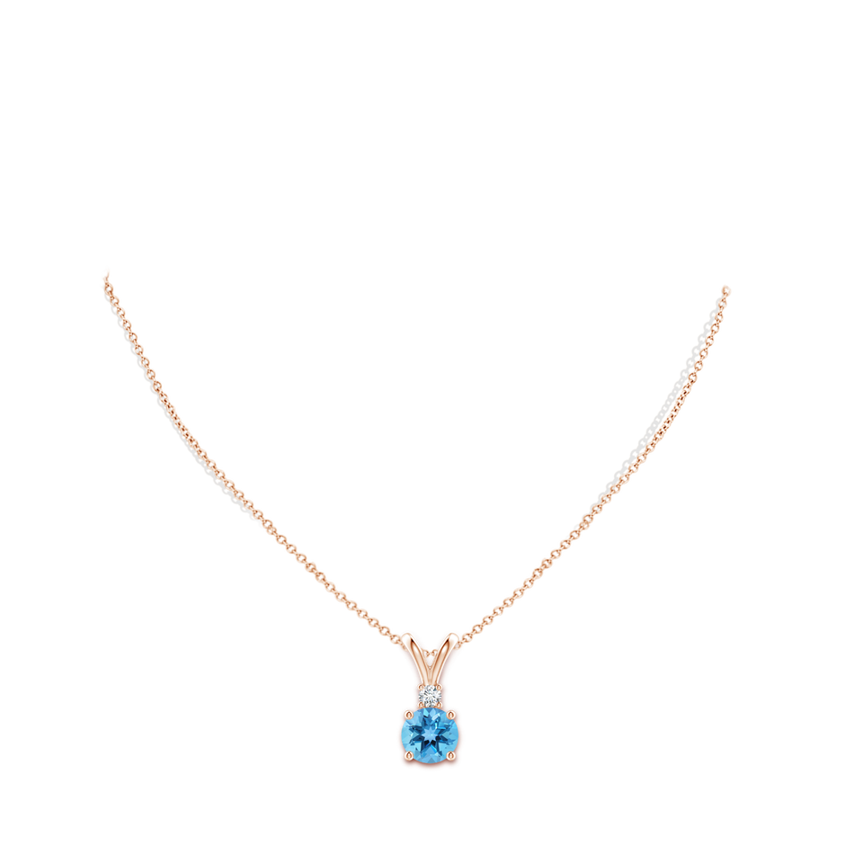 9mm AA Round Swiss Blue Topaz Solitaire V-Bale Pendant with Diamond in Rose Gold pen