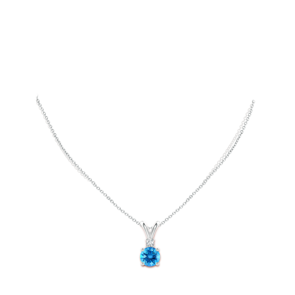 9mm AAAA Round Swiss Blue Topaz Solitaire V-Bale Pendant with Diamond in White Gold pen