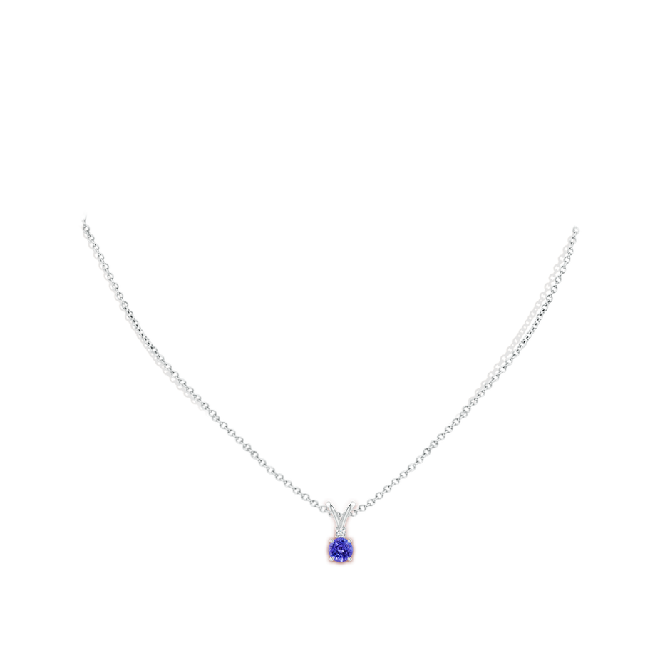 5mm AAAA Round Tanzanite Solitaire V-Bale Pendant with Diamond in P950 Platinum pen