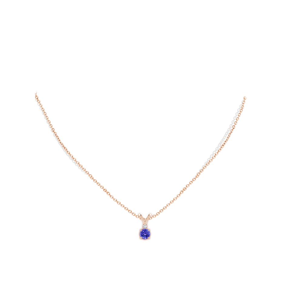 5mm AAAA Round Tanzanite Solitaire V-Bale Pendant with Diamond in Rose Gold pen