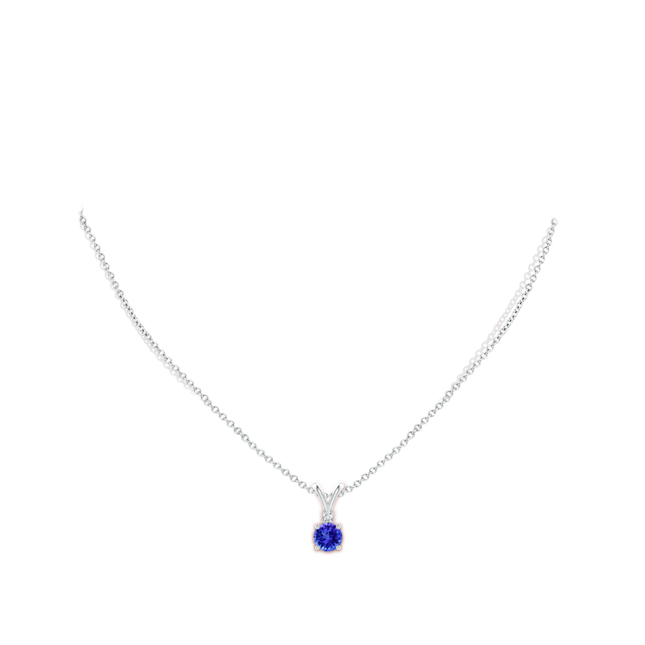 6mm AAA Round Tanzanite Solitaire V-Bale Pendant with Diamond in White Gold body-neck