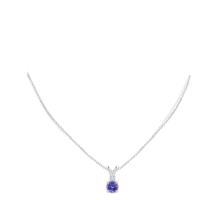 7mm AA Round Tanzanite Solitaire V-Bale Pendant with Diamond in S999 Silver pen
