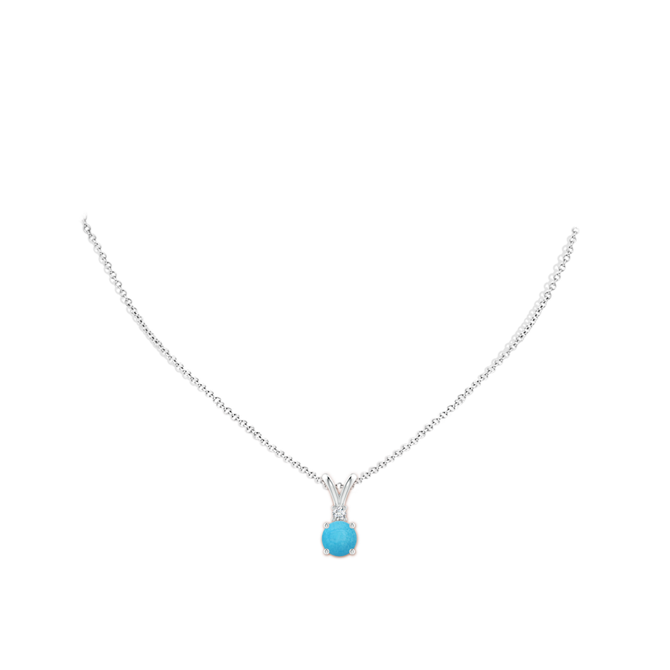 8mm A Round Turquoise Solitaire V-Bale Pendant with Diamond in White Gold pen