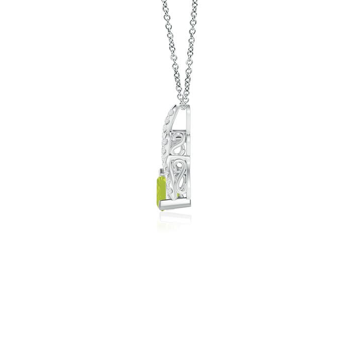 A - Peridot / 0.24 CT / 14 KT White Gold