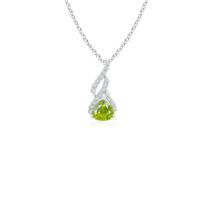 AA - Peridot / 0.24 CT / 14 KT White Gold