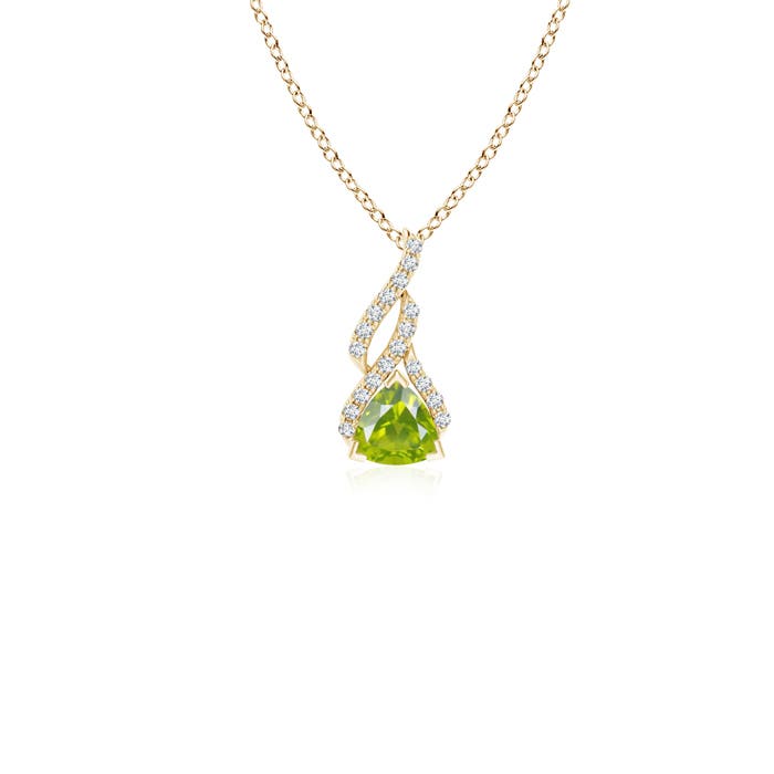 AA - Peridot / 0.24 CT / 14 KT Yellow Gold