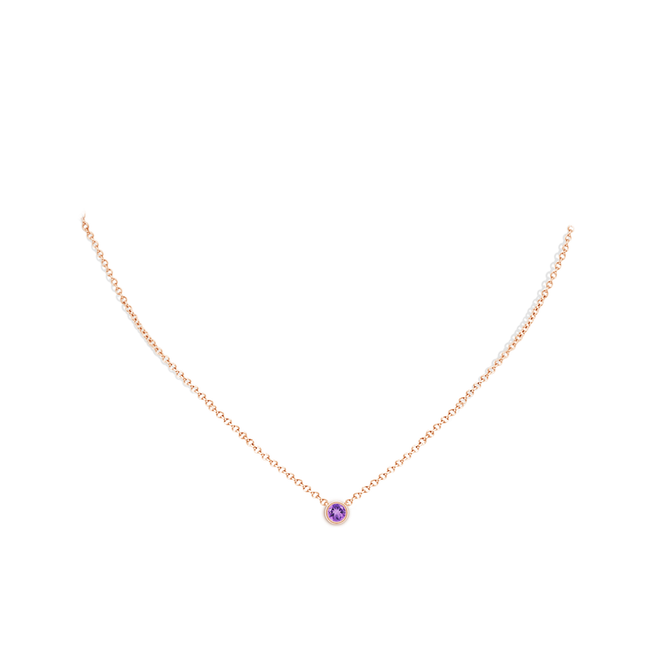 4mm A Bezel-Set Round Amethyst Solitaire Pendant in Rose Gold pen