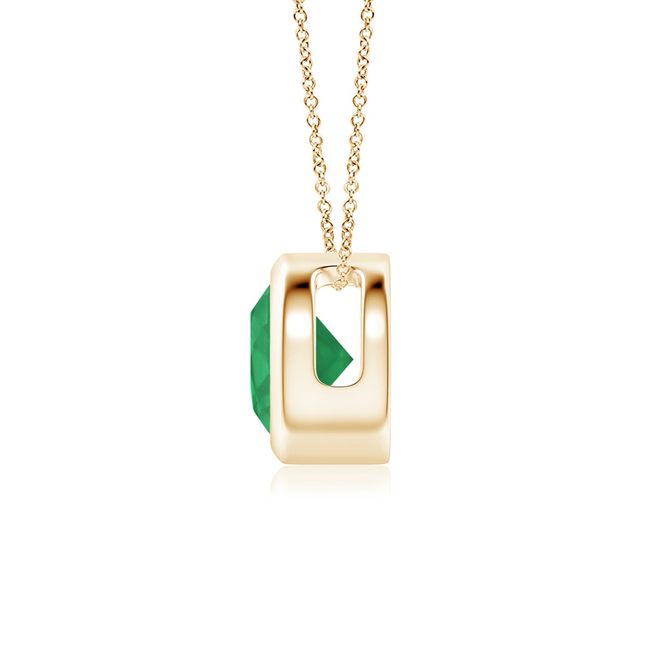 6mm A Bezel-Set Round Emerald Solitaire Pendant in Yellow Gold side 199