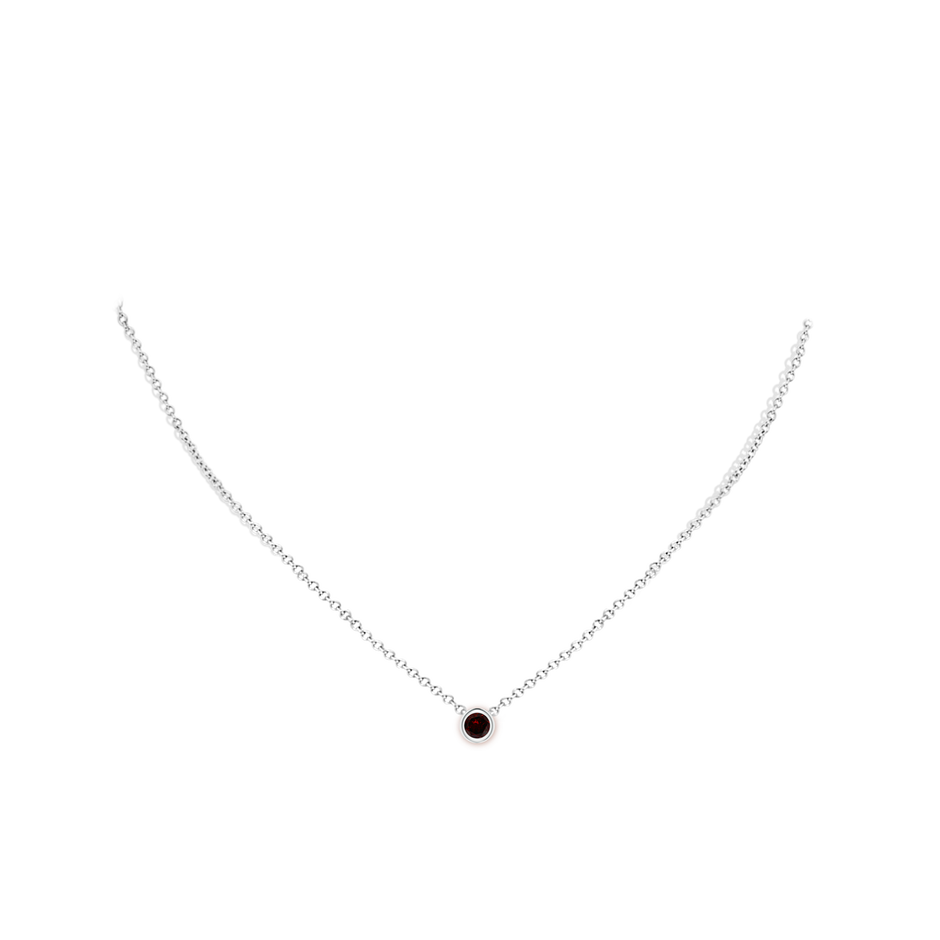 4mm A Bezel-Set Round Garnet Solitaire Pendant in S999 Silver pen