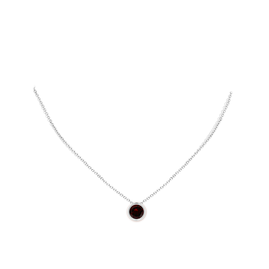 8mm A Bezel-Set Round Garnet Solitaire Pendant in White Gold pen