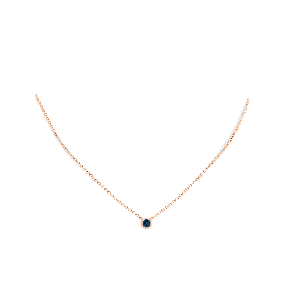 4mm AAA Bezel-Set Round London Blue Topaz Solitaire Pendant in Rose Gold pen