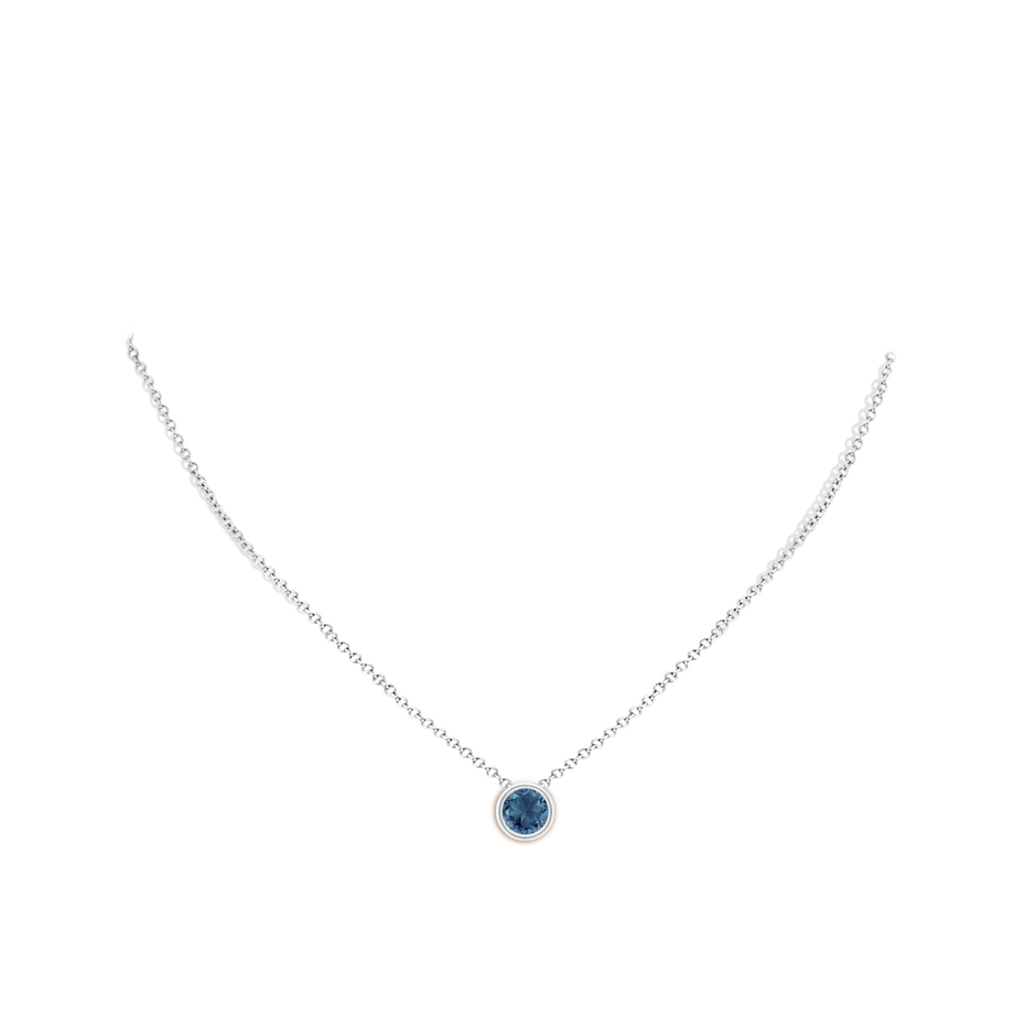 7mm A Bezel-Set Round London Blue Topaz Solitaire Pendant in S999 Silver pen