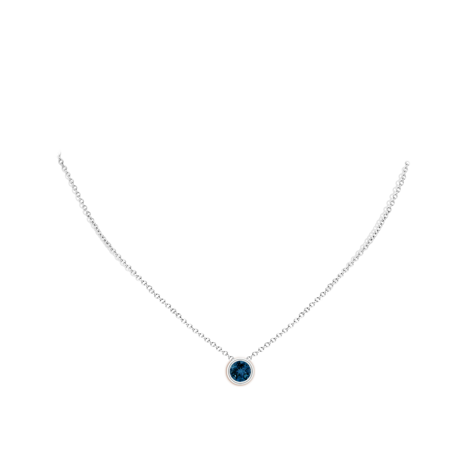 7mm AAA Bezel-Set Round London Blue Topaz Solitaire Pendant in P950 Platinum pen