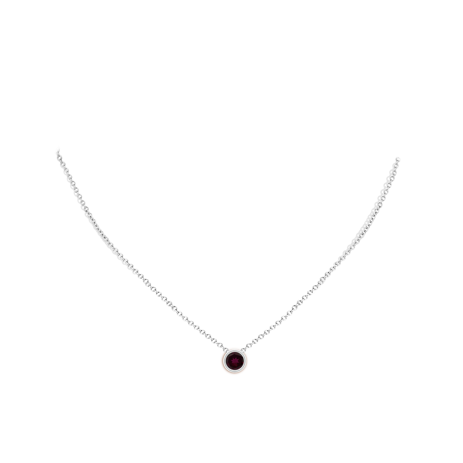 6mm A Bezel-Set Round Rhodolite Solitaire Pendant in White Gold pen