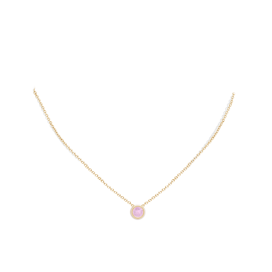 6mm AAAA Bezel-Set Round Rose Quartz Solitaire Pendant in Yellow Gold pen