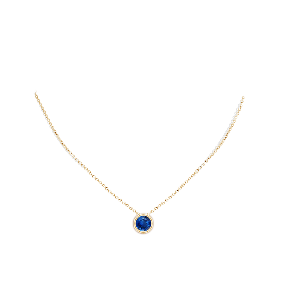 9mm AAA Bezel-Set Round Blue Sapphire Solitaire Pendant in Yellow Gold pen