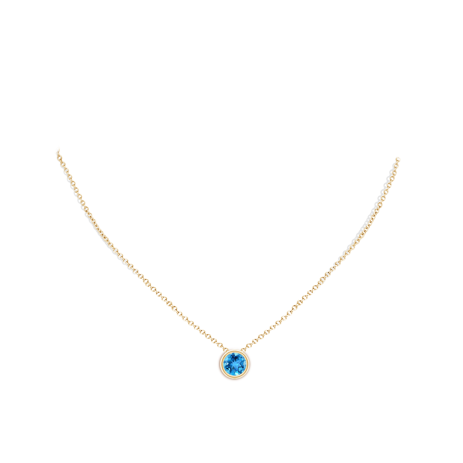 8mm AAA Bezel-Set Round Swiss Blue Topaz Solitaire Pendant in Yellow Gold pen