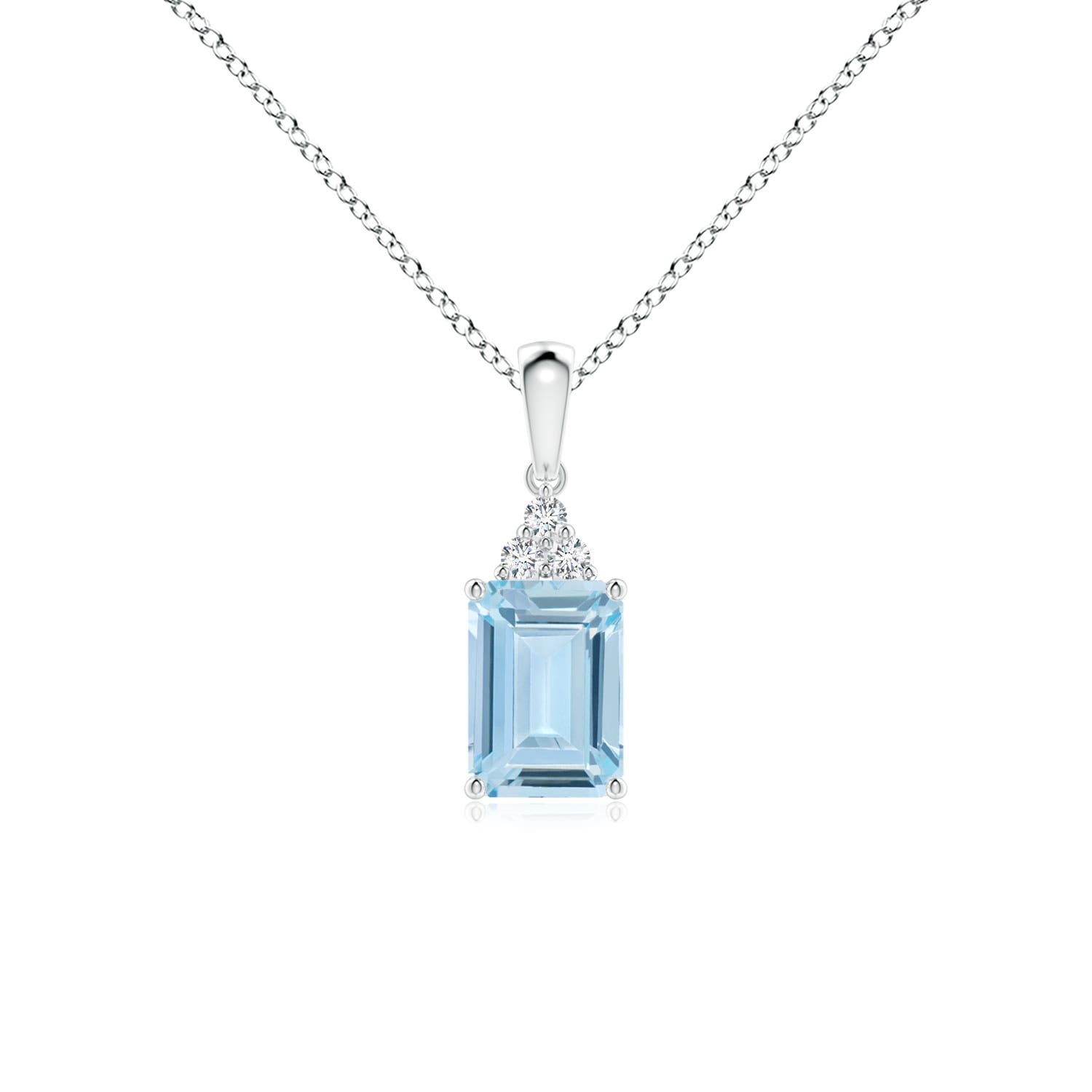 AA - Aquamarine / 0.84 CT / 14 KT White Gold