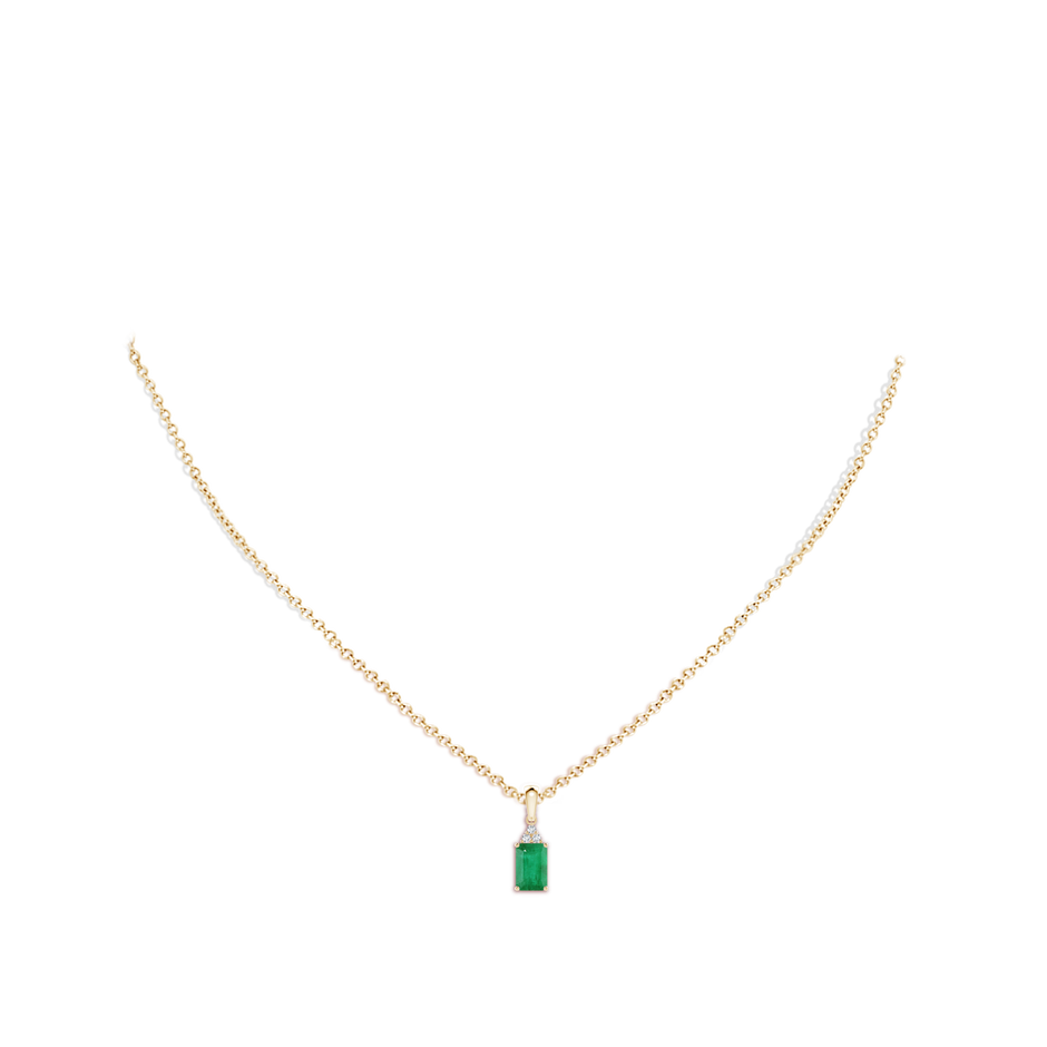 6x4mm A Emerald-Cut Emerald Pendant with Diamond Trio in Yellow Gold pen