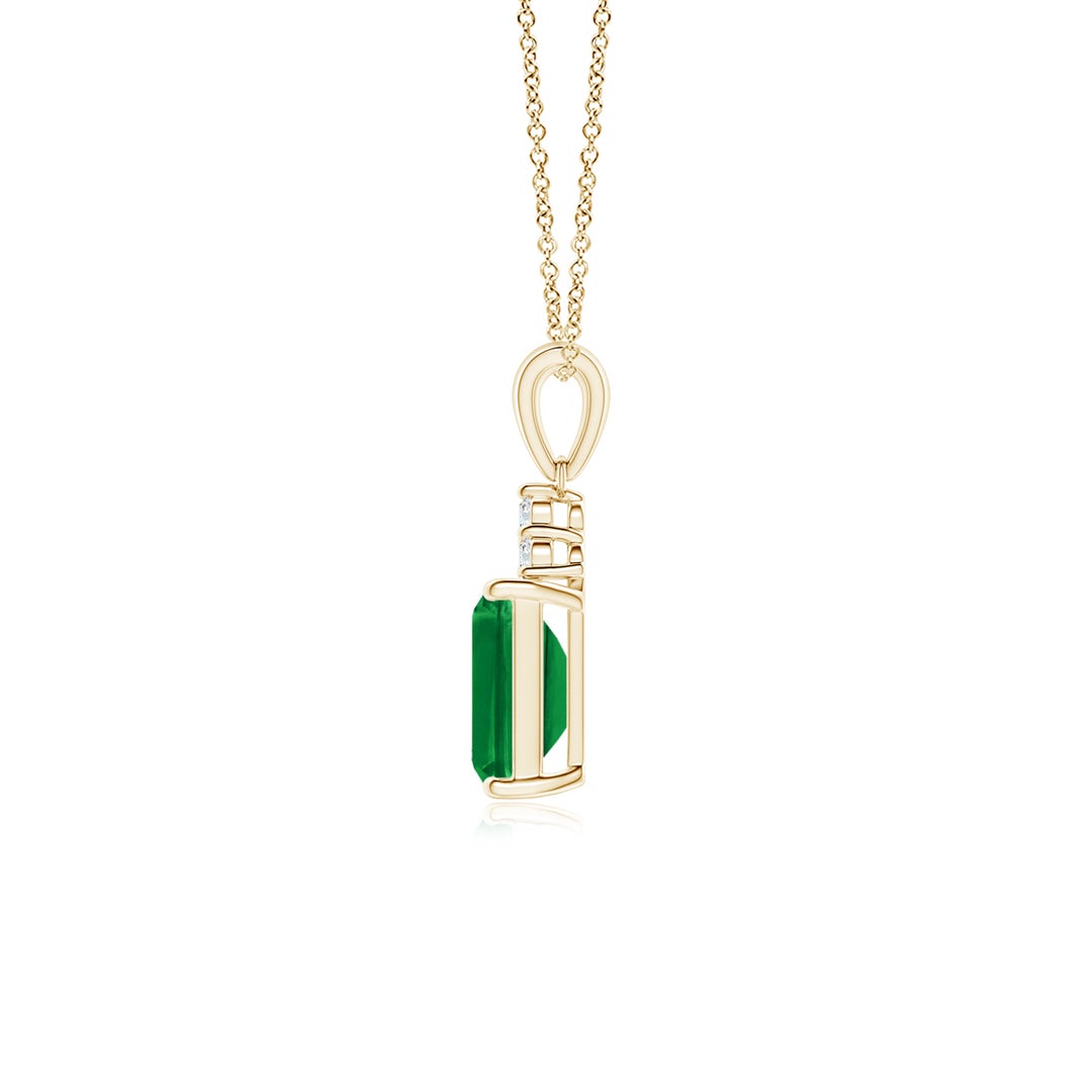 7x5mm AAA Emerald-Cut Emerald Pendant with Diamond Trio in Yellow Gold - side 3