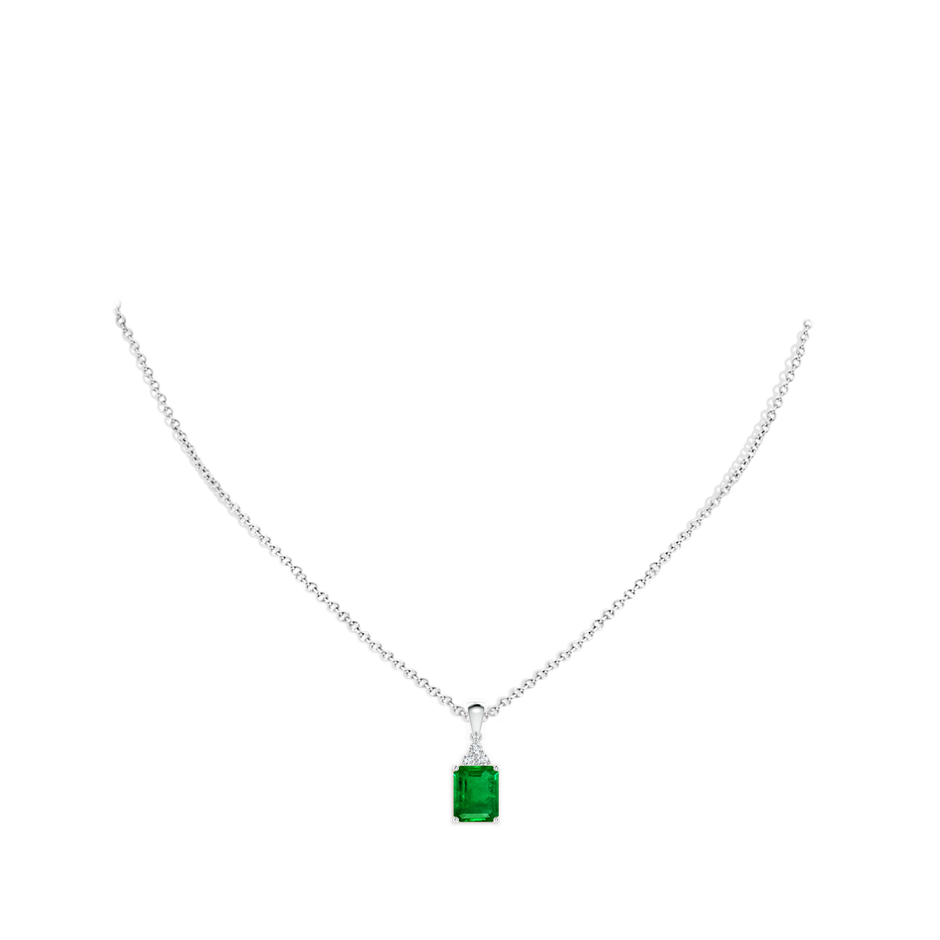 9x7mm AAAA Emerald-Cut Emerald Pendant with Diamond Trio in P950 Platinum pen