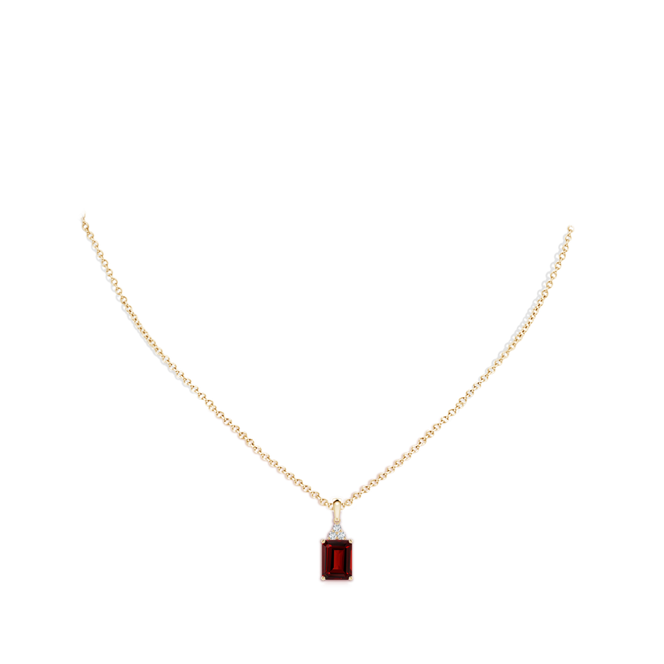 8x6mm AAAA Emerald-Cut Garnet Pendant with Diamond Trio in Yellow Gold pen