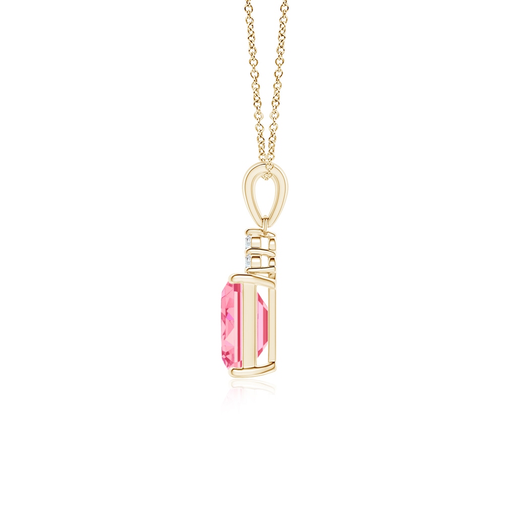 7x5mm AAAA Emerald-Cut Fancy Intense Pink Diamond Pendant with Trio Accents in Yellow Gold - side 199