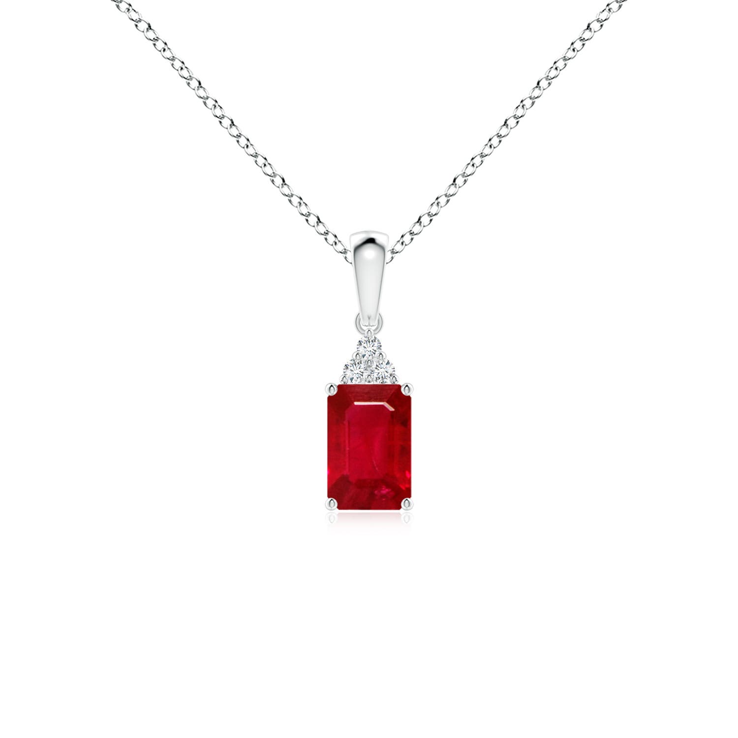 AAA - Ruby / 0.67 CT / 14 KT White Gold