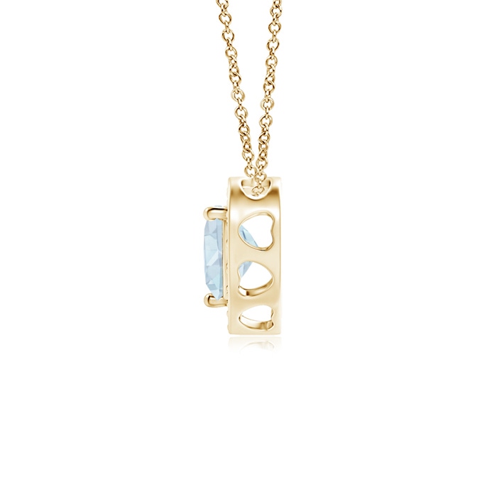 4mm A Heart-Shaped Aquamarine Pendant with Diamond Halo in Yellow Gold product image