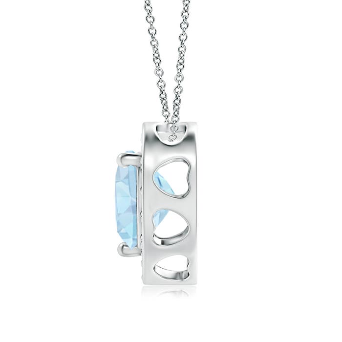 AA - Aquamarine / 0.84 CT / 14 KT White Gold