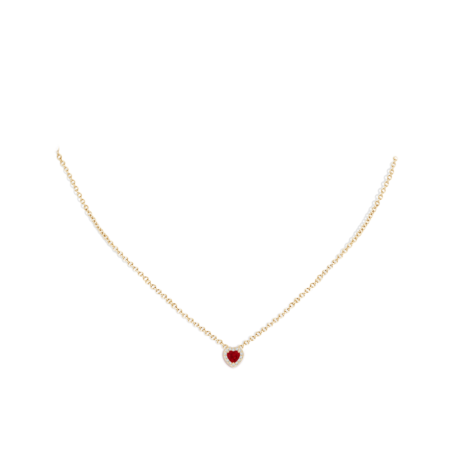 4mm AAA Heart-Shaped Ruby Pendant with Diamond Halo in Yellow Gold pen