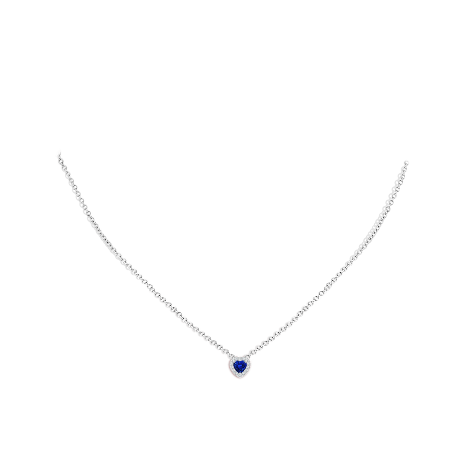 4mm AAAA Heart-Shaped Blue Sapphire Pendant with Diamond Halo in P950 Platinum pen