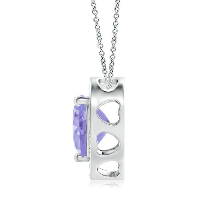 A - Tanzanite / 0.94 CT / 14 KT White Gold