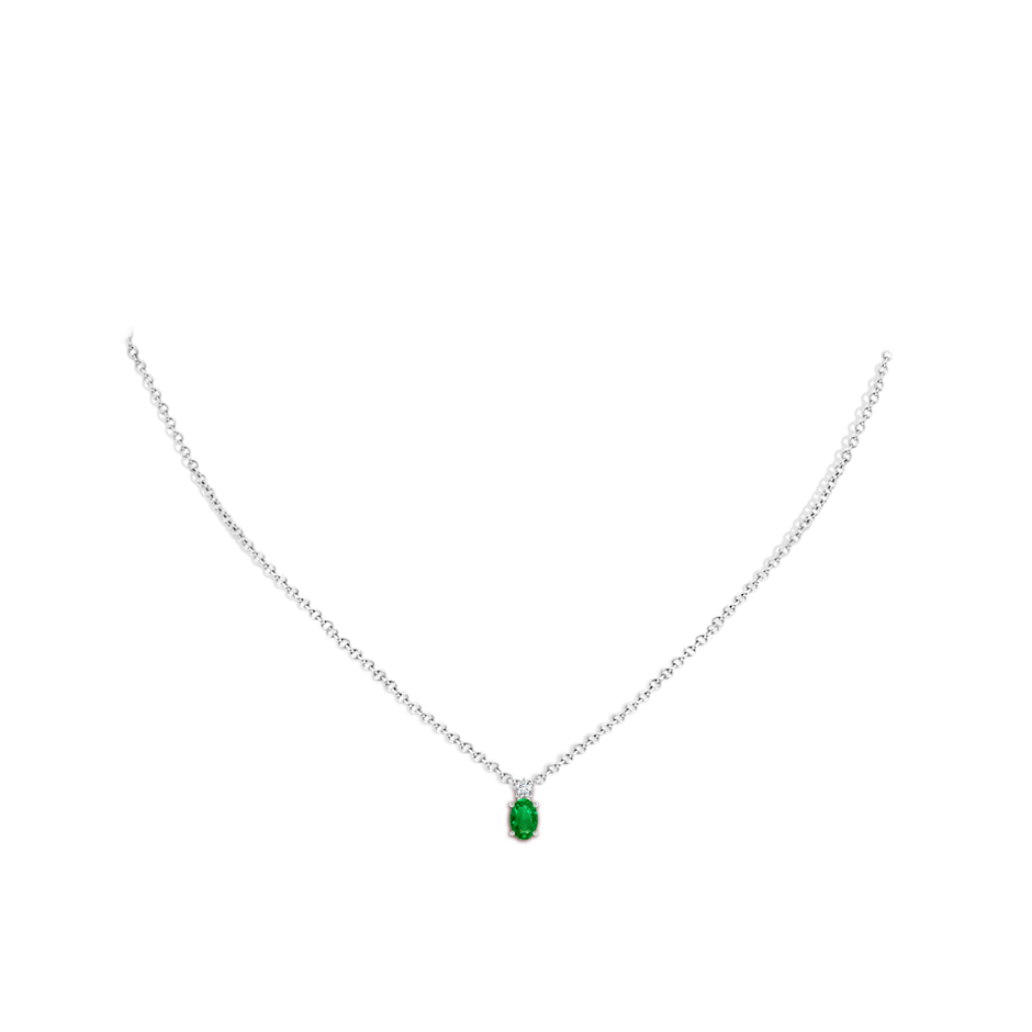 6x4mm AAAA Oval Emerald Solitaire Pendant with Diamond in S999 Silver pen