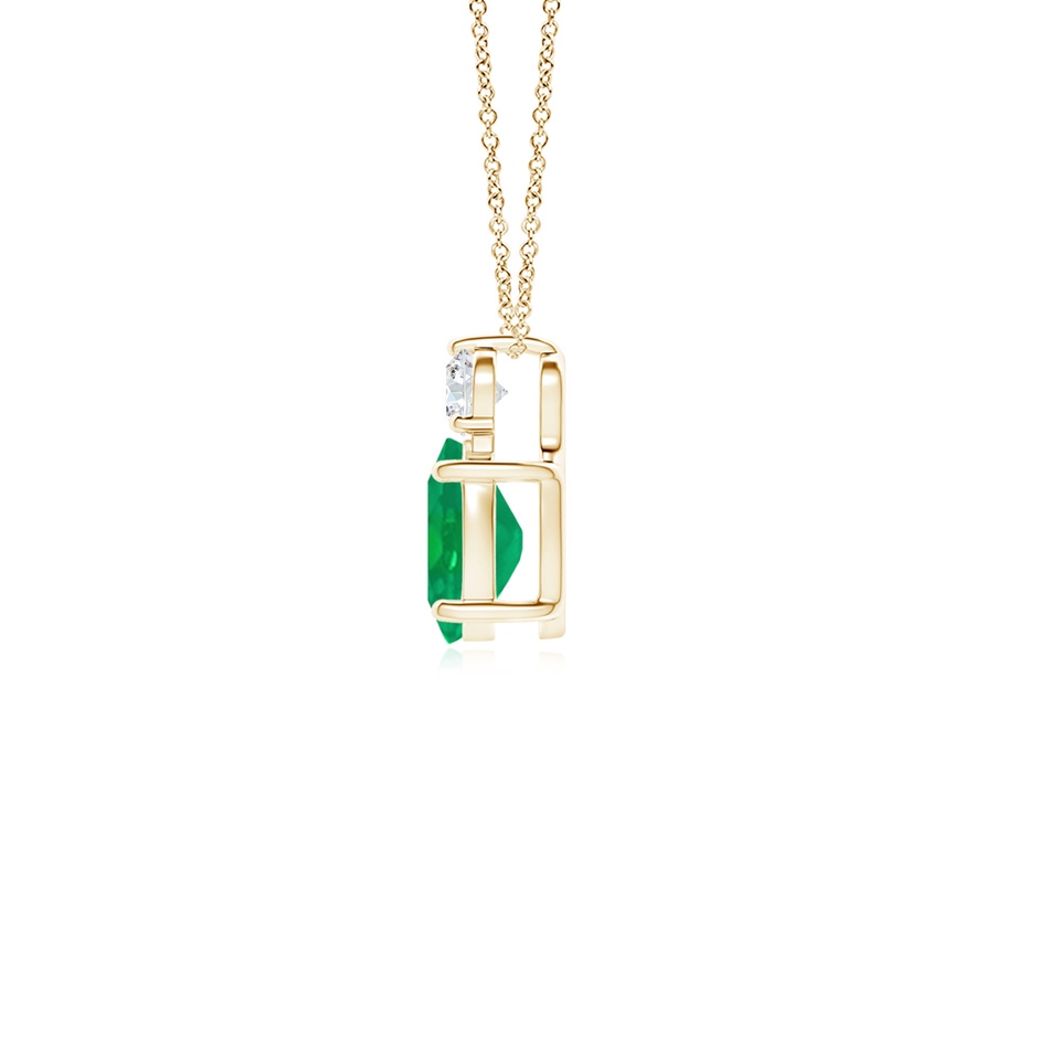 7x5mm AA Oval Emerald Solitaire Pendant with Diamond in Yellow Gold side 199