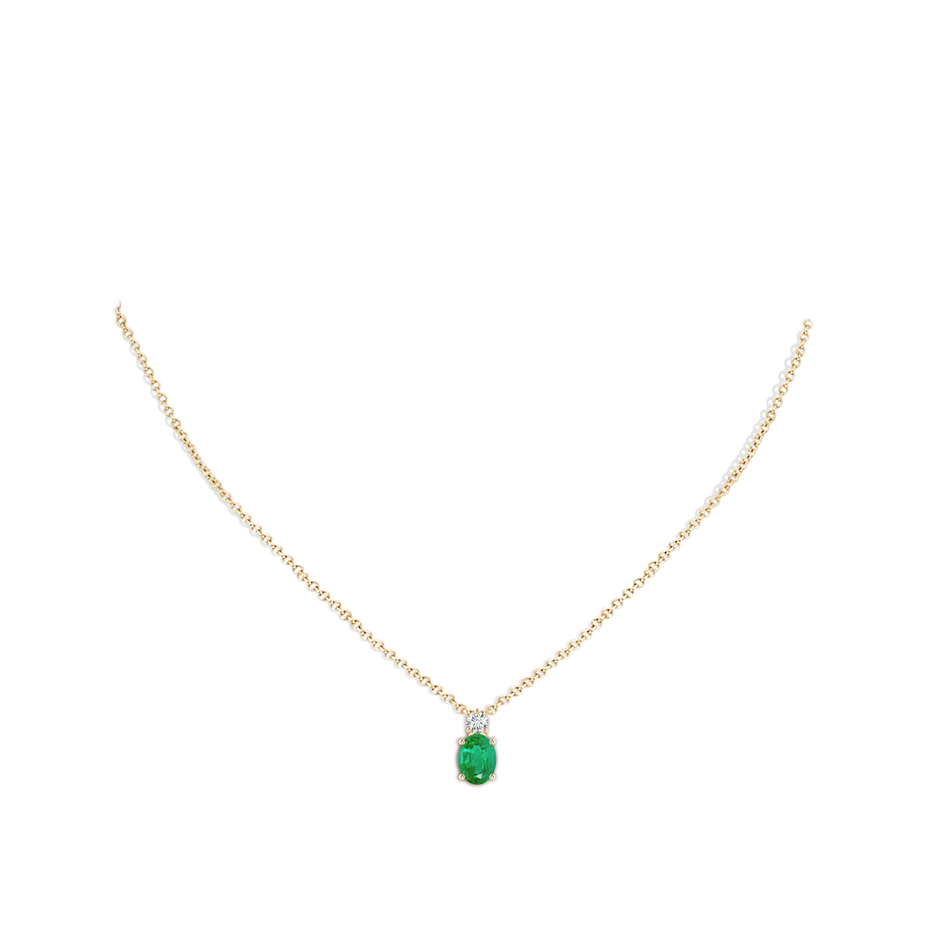 8x6mm AA Oval Emerald Solitaire Pendant with Diamond in Yellow Gold pen