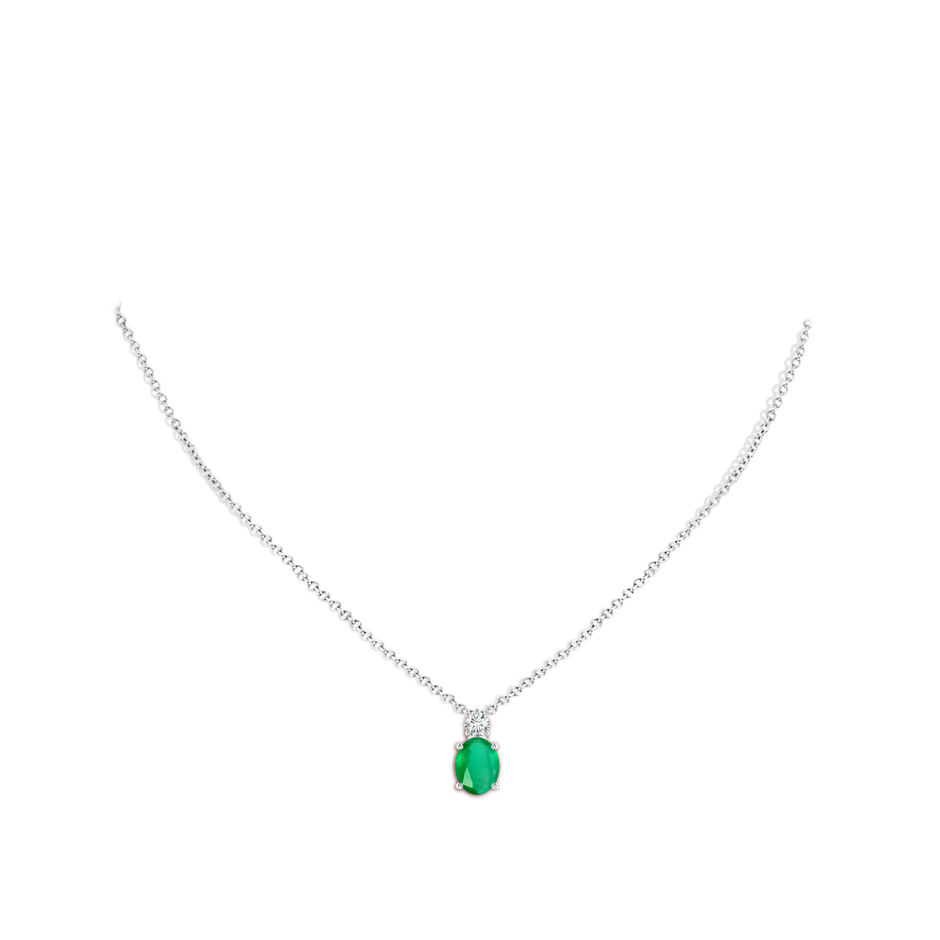 9x7mm A Oval Emerald Solitaire Pendant with Diamond in White Gold pen