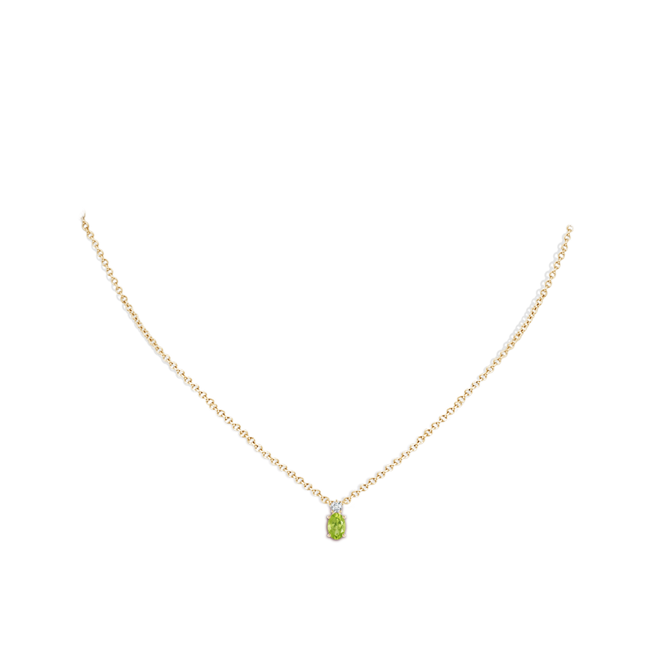 6x4mm AA Oval Peridot Solitaire Pendant with Diamond in Yellow Gold pen