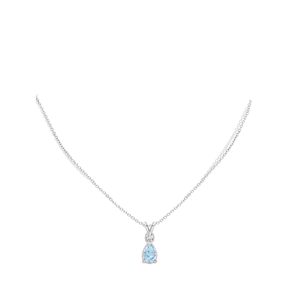 10x7mm AA Aquamarine Teardrop Pendant with Diamond in P950 Platinum pen