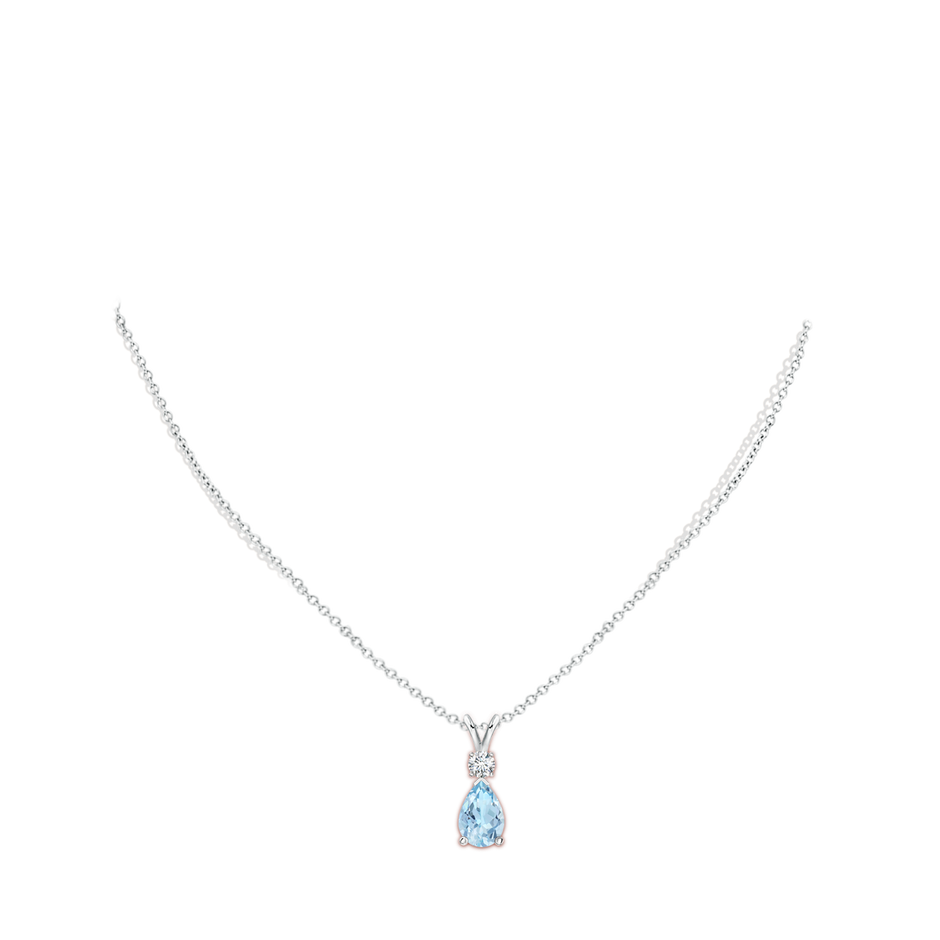10x7mm AAA Aquamarine Teardrop Pendant with Diamond in 18K White Gold pen