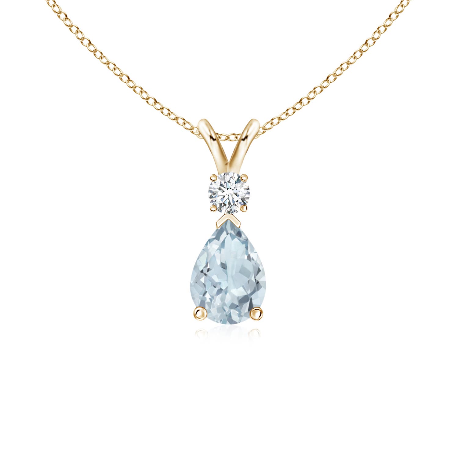 A - Aquamarine / 0.62 CT / 14 KT Yellow Gold