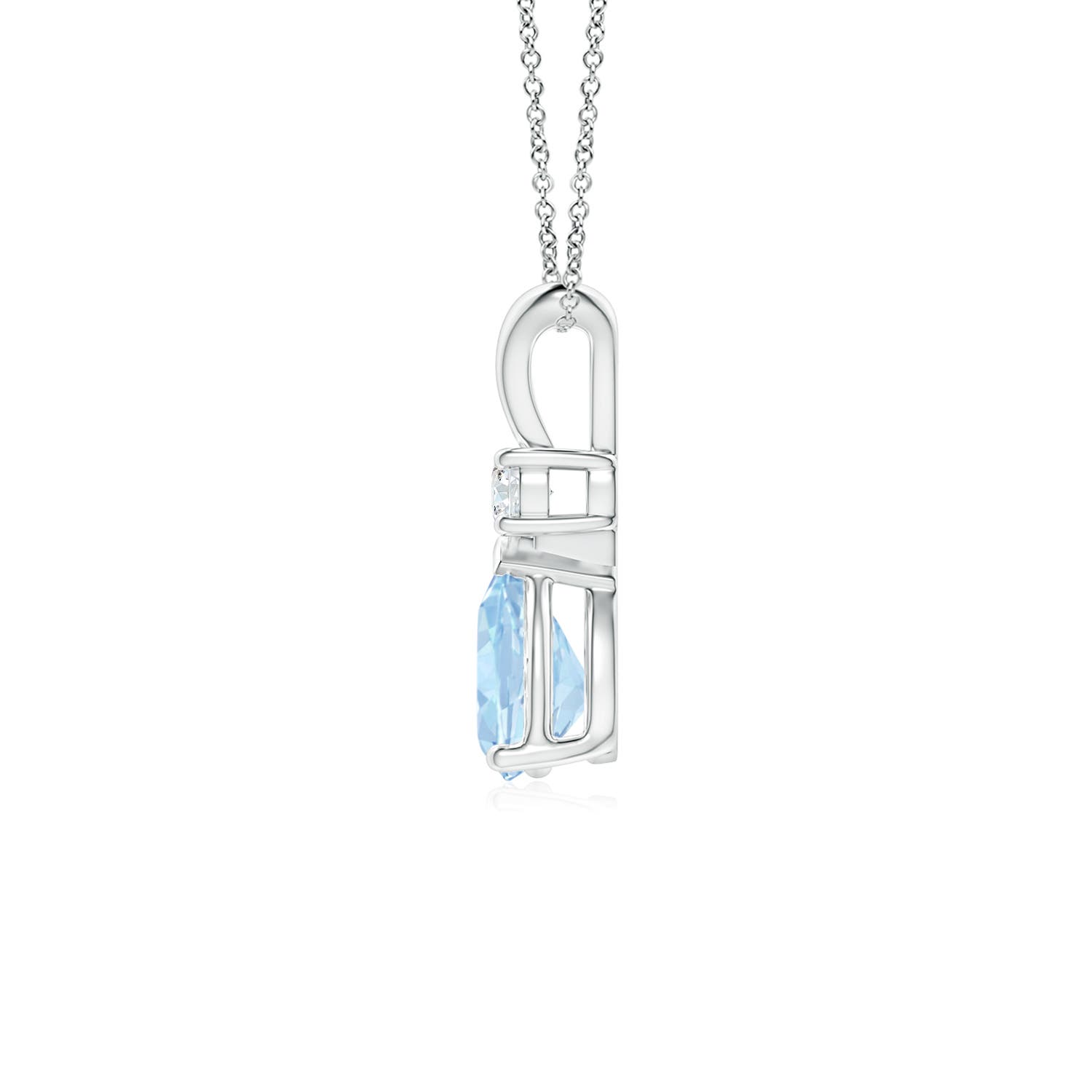 AA - Aquamarine / 0.62 CT / 14 KT White Gold