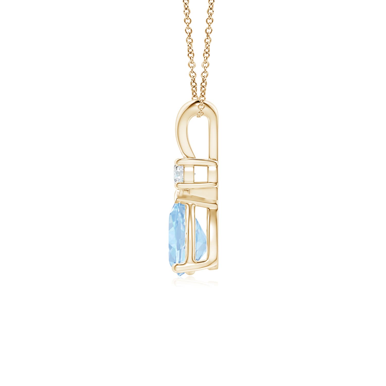 AA - Aquamarine / 0.62 CT / 14 KT Yellow Gold