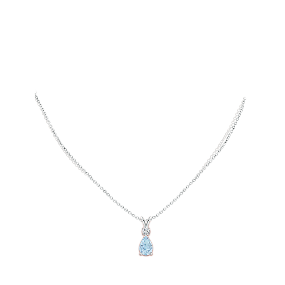 9x6.5mm AA Aquamarine Teardrop Pendant with Diamond in S999 Silver pen
