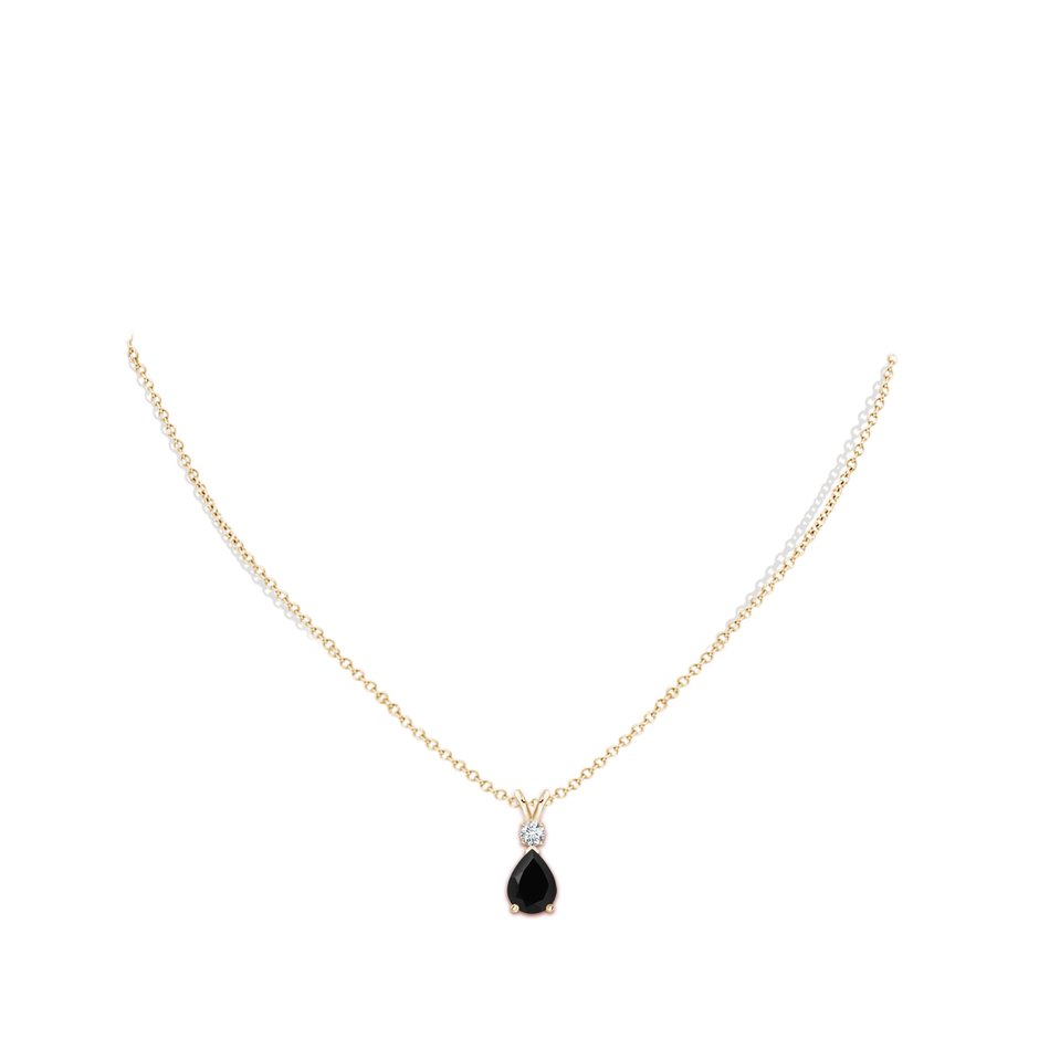 8x6mm AAA Prong-Set Black Onyx Teardrop V-Bale Pendant with Diamond in Yellow Gold pen