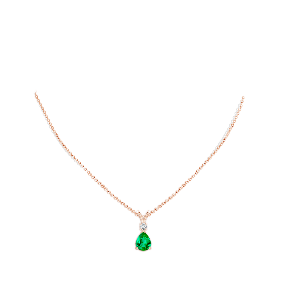 10x8mm AAA Prong-Set Emerald Teardrop V-Bale Pendant with Diamond in Rose Gold pen