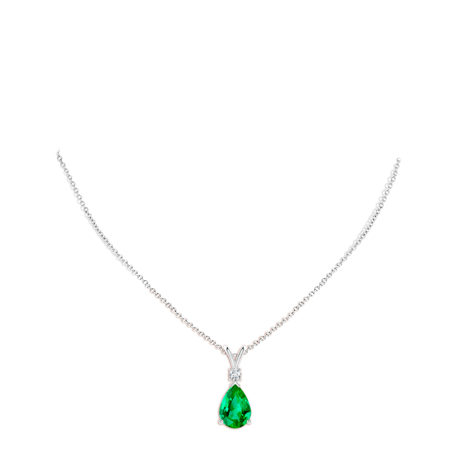14x10mm AAA Prong-Set Emerald Teardrop V-Bale Pendant with Diamond in P950 Platinum pen