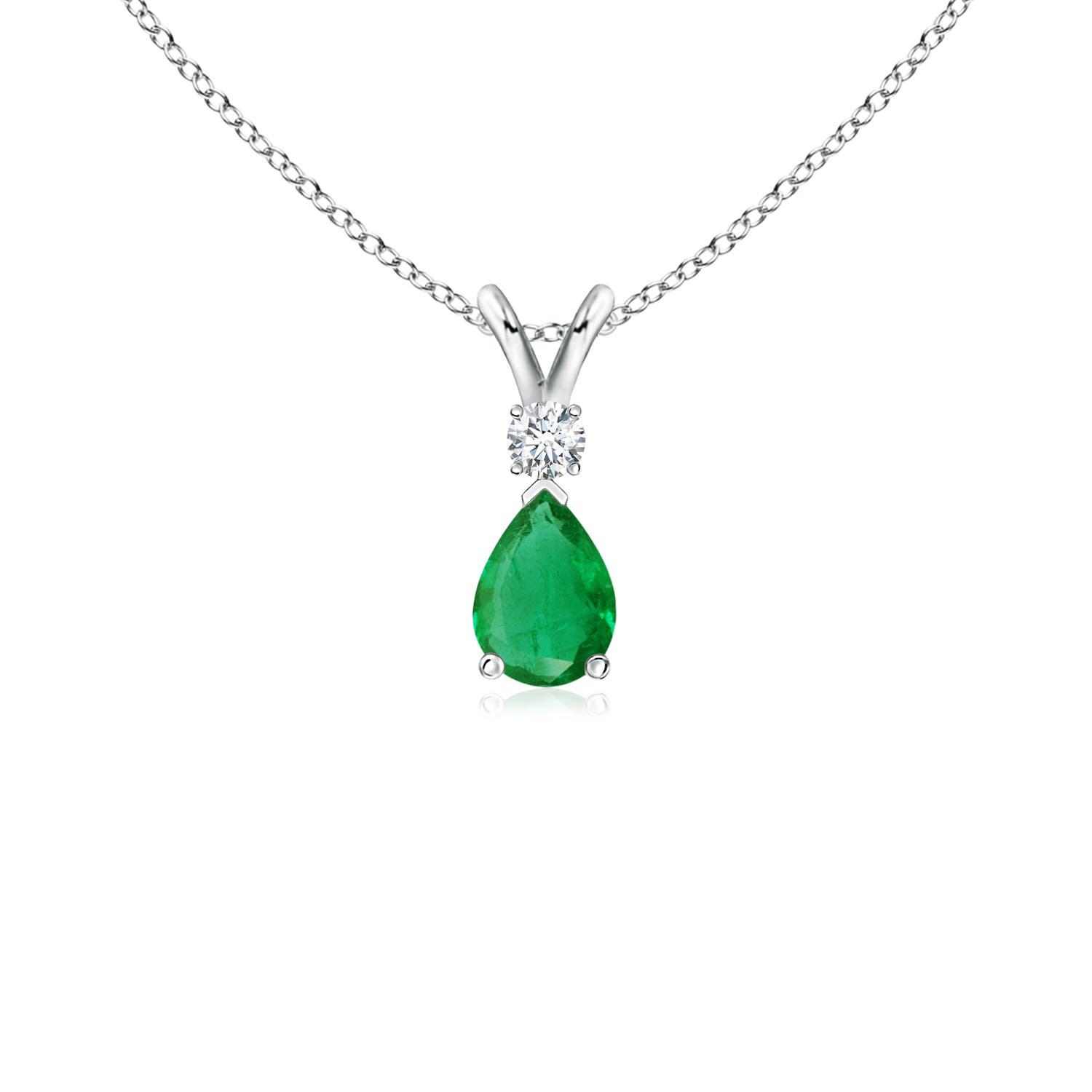 AA - Emerald / 0.39 CT / 14 KT White Gold