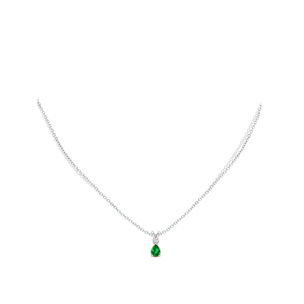 6x4mm AAAA Emerald Teardrop Pendant with Diamond in White Gold pen
